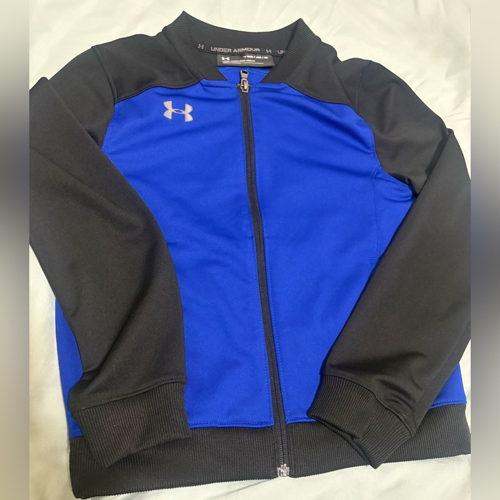 Boys Under Armour Royal Blue and Black Full-Zip Jacket size M